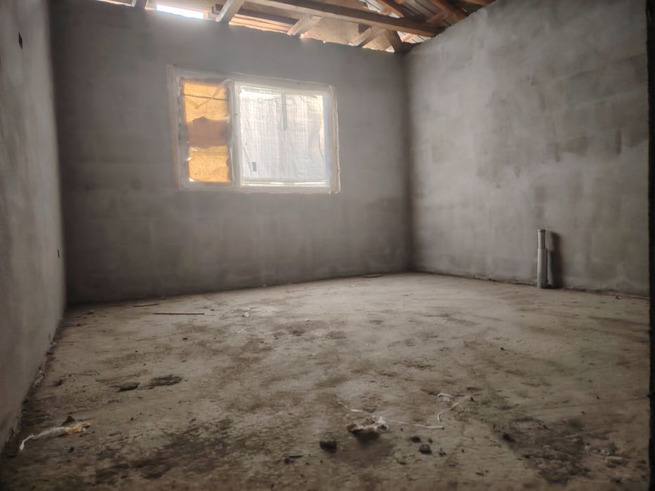 Casa de vanzare 28000 €