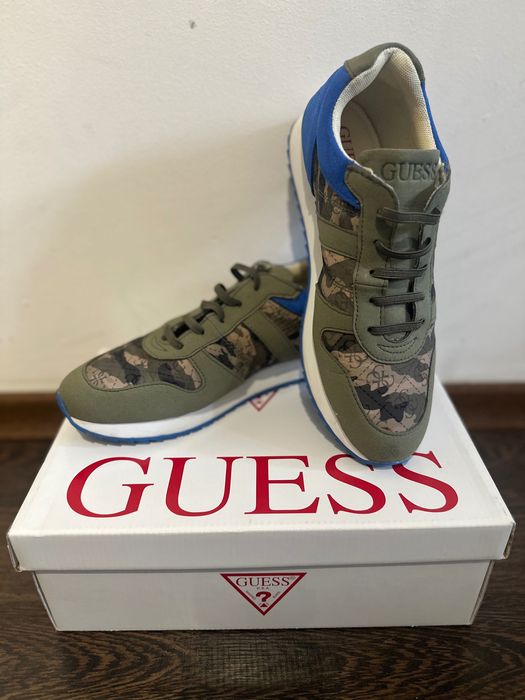 Оригинални маратонки Guess
