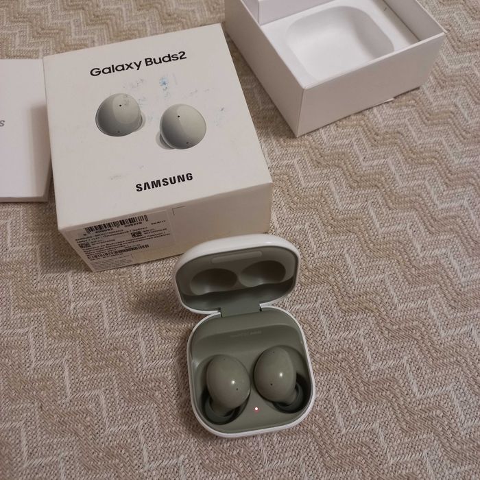 Наушники Samsung Galaxy Buds 2
