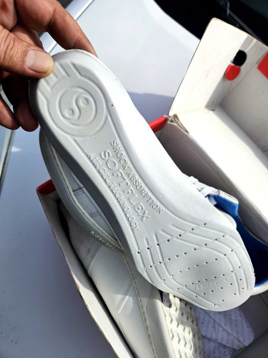 Björn Borg Стилни бели кожени спорти обувки.46номер