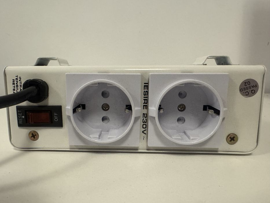 Stabilizator tensiune TED Wall1000 – nou