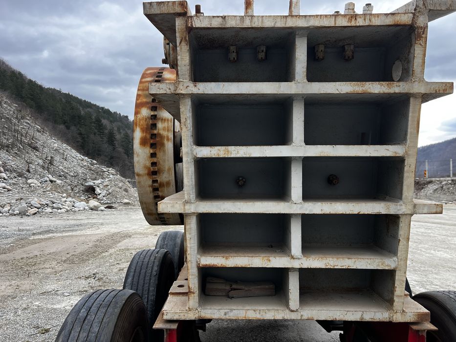 Concasor cu falci 90/60