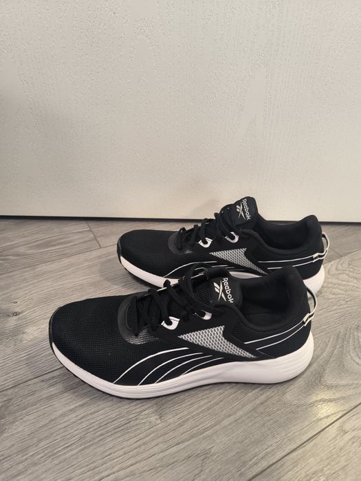 Маратонки  Reebok