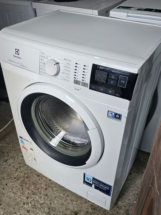 Masina de spalat Electrolux PerfectCare 600, 7 kg, inverter, stare buna