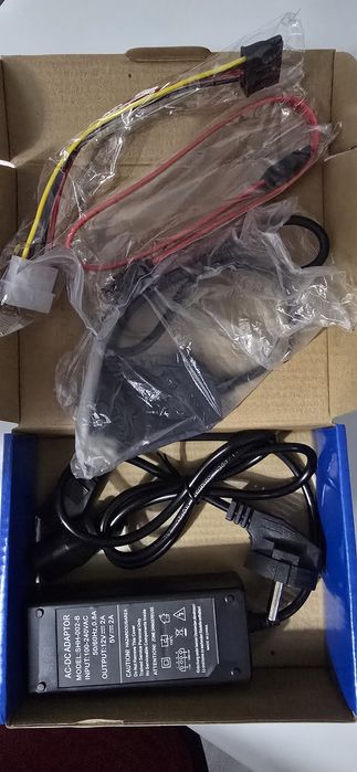 Adaptor extern SATA la USB