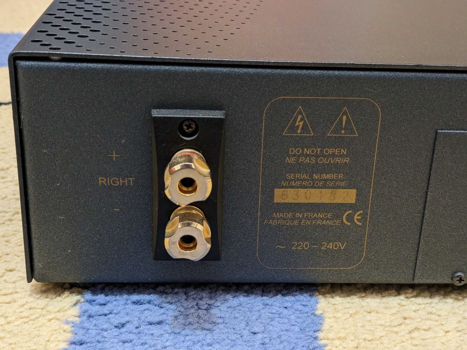 Amplificator de putere Atoll AM-200