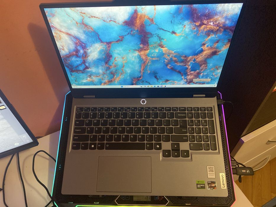 Laptop gaming lenovo