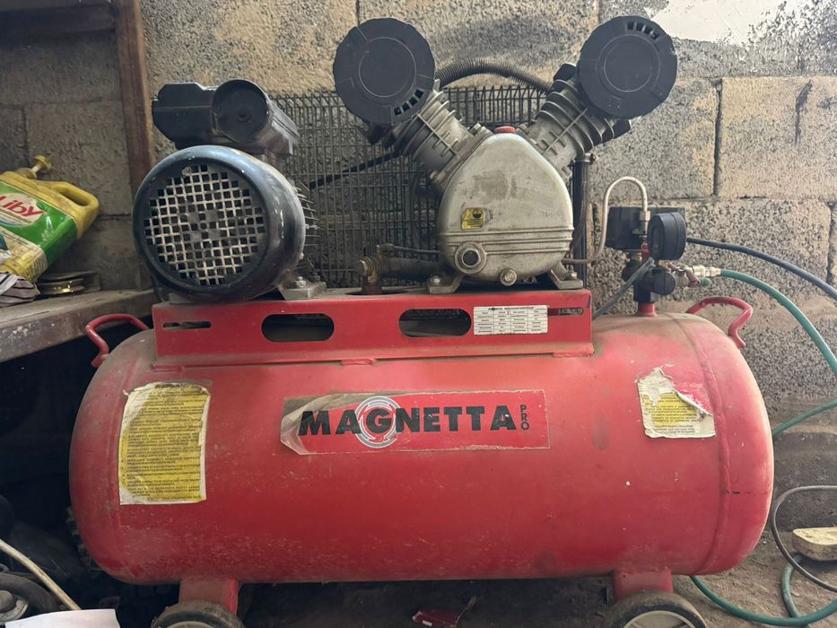 Продам компрессор новый