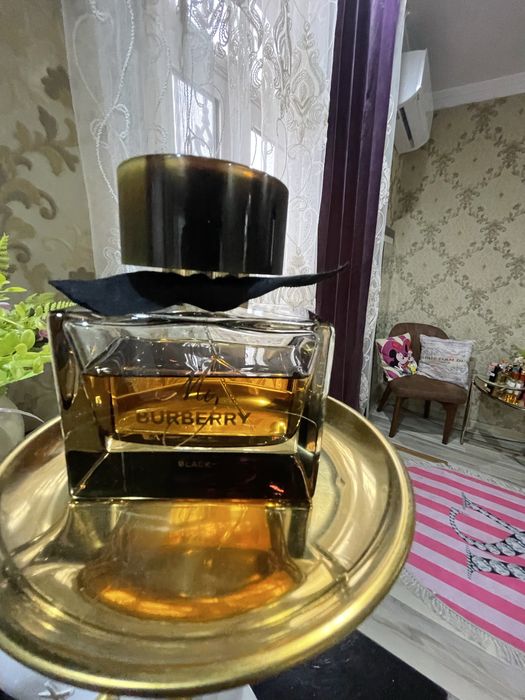 Burbery  парфюм