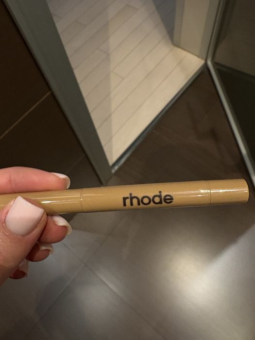 Rhode Lip Shape Twist & Lunge, оригинални