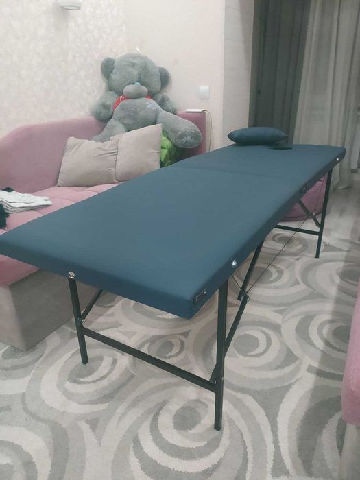Кушетки косметологическая с полным комплектом из первых рук