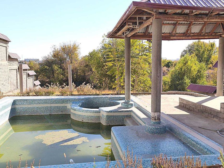 Yu  2х этажный дом 8 комнат, 11,5 соток, берег Боз су, Кибрайский р-н