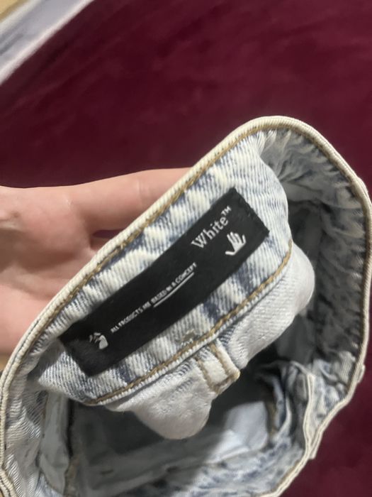 Къси гащи OFF WHITE