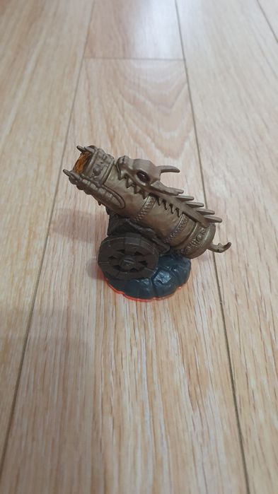 Skylanders Giants,  Golden Dragonfire Cannon