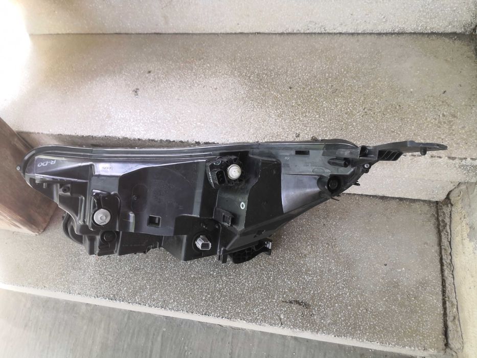 Фарове Honda CR-V/Фар Honda CR-V 17-23г. Оригинални