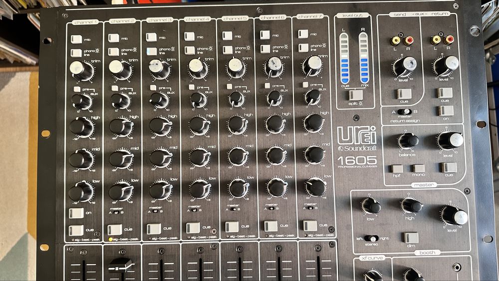 Dj Mixer Urei 1650