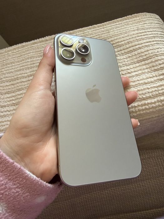 iPhone 15 pro max 256GB