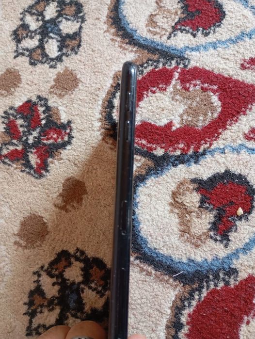 Самсунг j 4+ сатылады