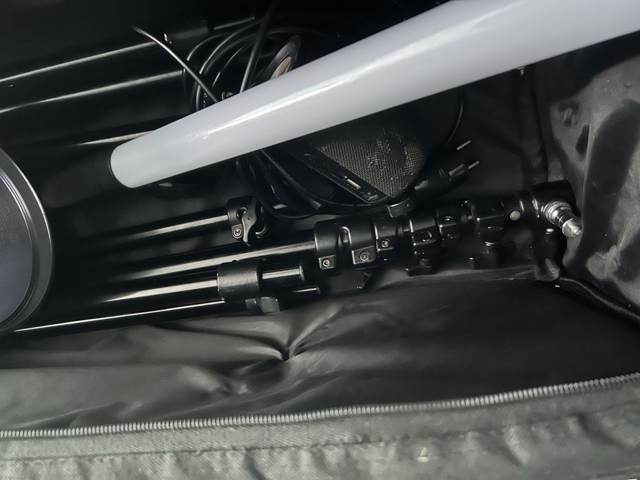 SuperFlash Led1000 - Lumina continua foto/video foarte bune