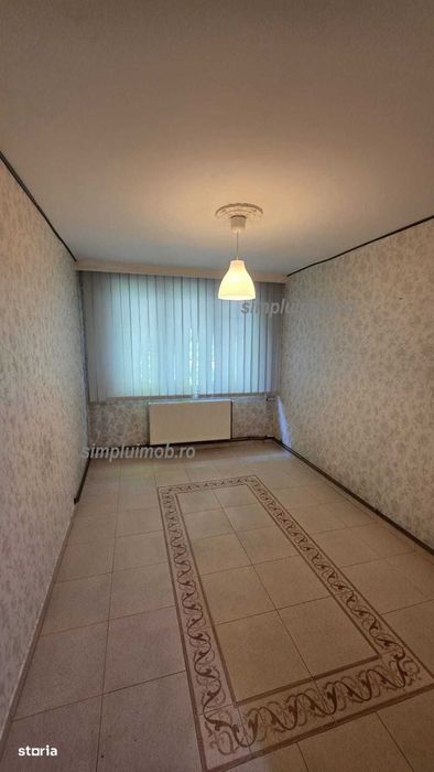 Decomandat 2 Camere, 1 Decembrie