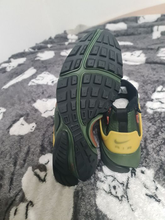 Маратонки Nike Air Presto Mid Utility 42.5