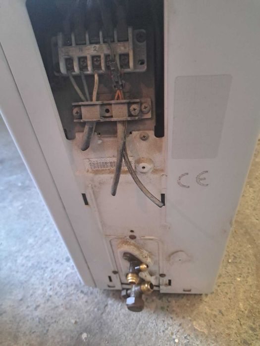 климатик 12000BTU osaka