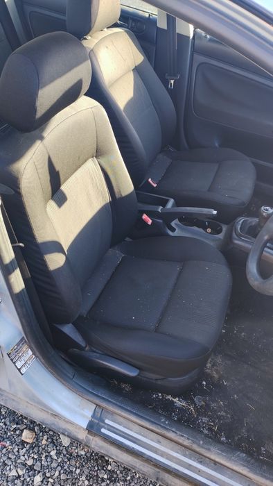 Passat 5.5 2.0 AZM на части