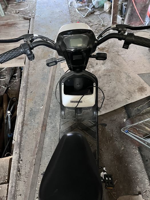 Продам электровелик sk8
