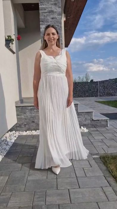 Rochie eleganta alba