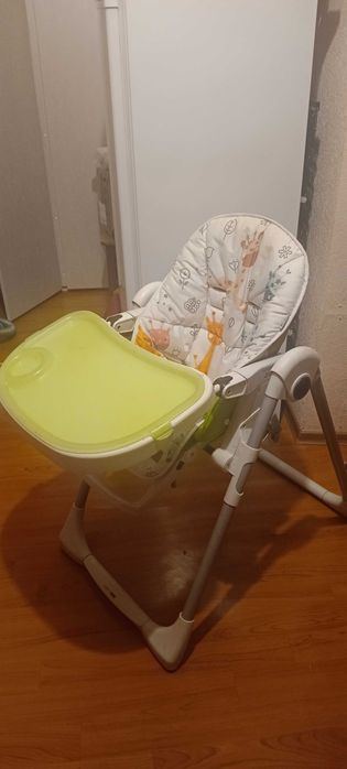 Детское кресло/стульчик