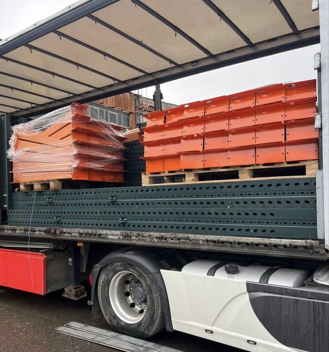 Cantilevere metalice la 5 m inaltime