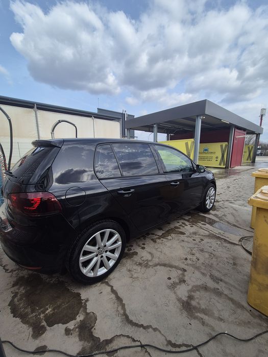 VOLKSWAGEN Golf 2011 — imagine 4