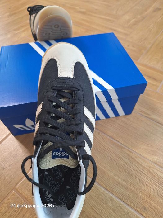 Кожени маратонки adidas sl  72