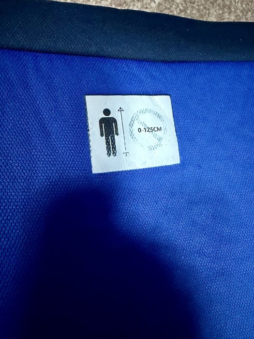 Înălțător auto copil ISOFIX 22–36 kg Grupa III – 2 bucăți stare f buna