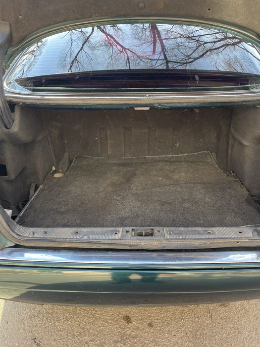 Mercedes-Benz E230 W210