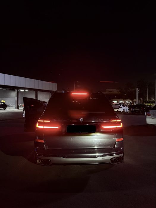BMW X7 i40