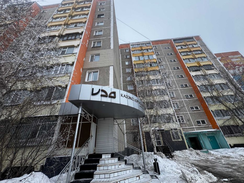 Продам 2х-ком квартиру в 8 микрорайоне