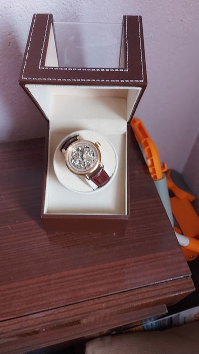 Продавам Часовник poljot