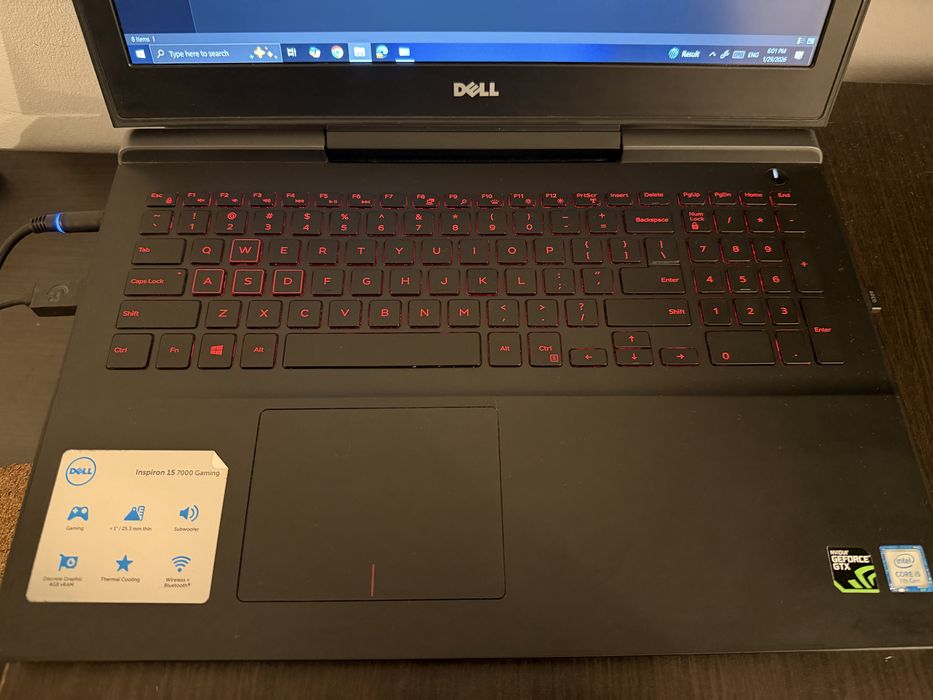 Laptop Gaming Dell Inspiron 15 7000 – i5, GTX 1050 Ti