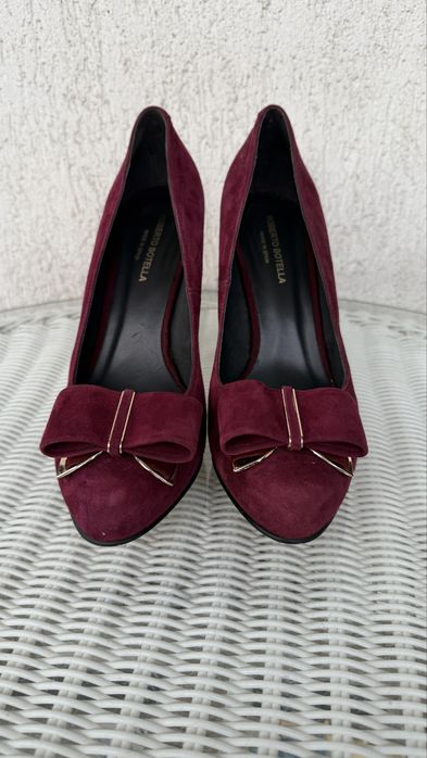 Pantofi,grena, piele intoarsa! Marimea 40!