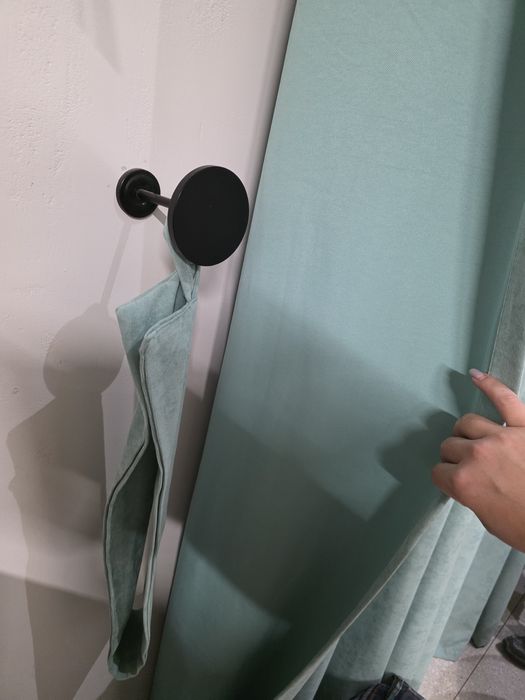 Продам шторы длинные и гардины