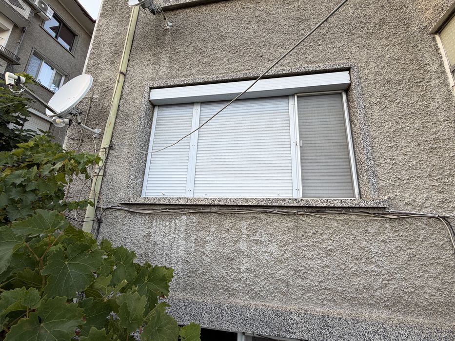 Продава се етаж от къща в Велико Търново