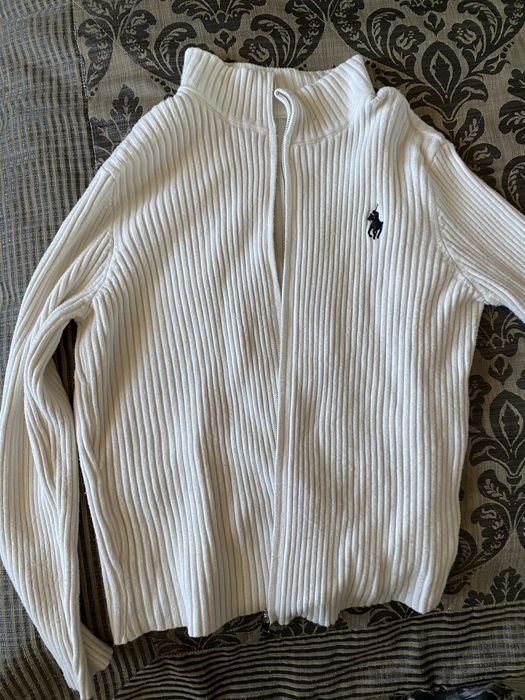 Девочки, продам почти не ношенную одежду!