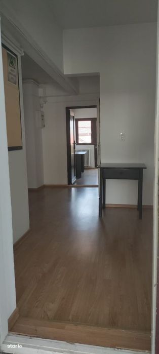 De vanzare spatiu birouri + comercial - ARAD