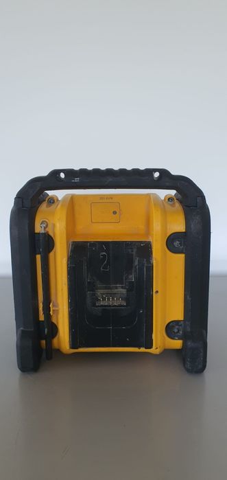 Vând boxă DeWalt DCR-019-QW