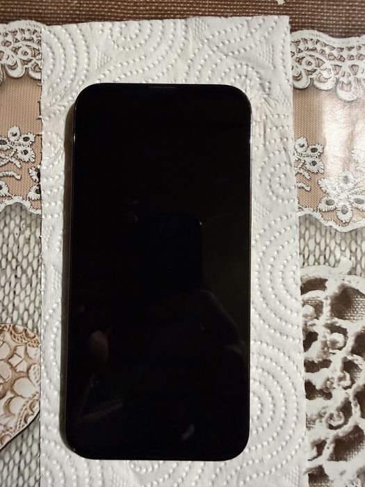 Продавам Iphone 13 pro max, 256GB, Graphite colour.