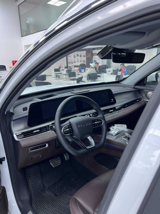 Chery Tiggo 8 pro max Roxat avtosalonida