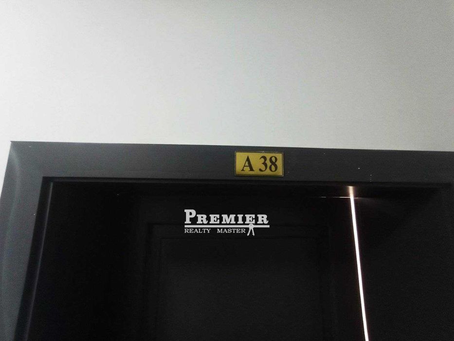 Предлагаме за продажба красив двустаен апартамент с фронтална гледка