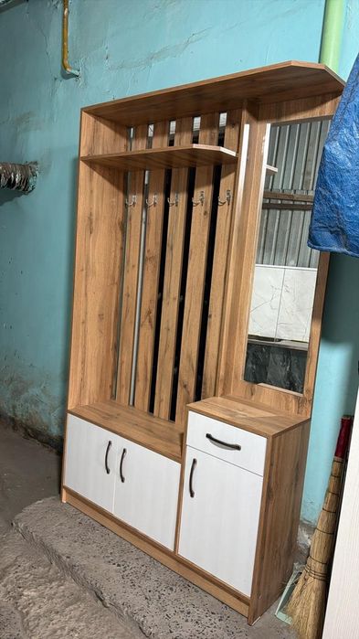 Прихожка для прихожий