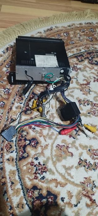 Vind casetofon cu telecomanda